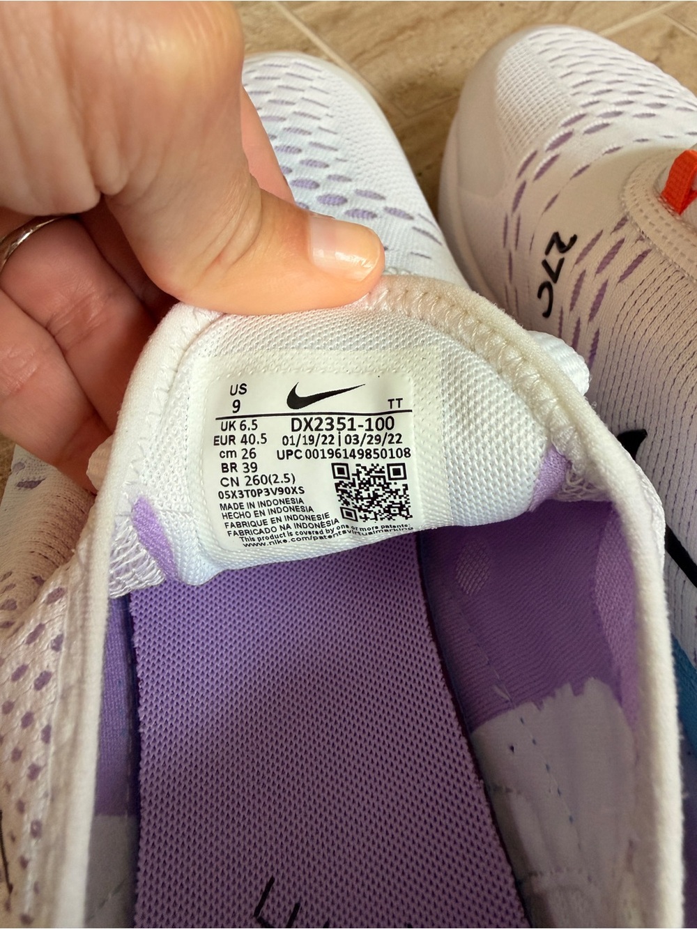 New Women’s Nike Air Max 270 - Picture 5 of 7